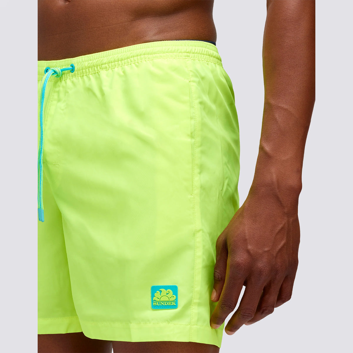 Costume Medio Boardshort Wow